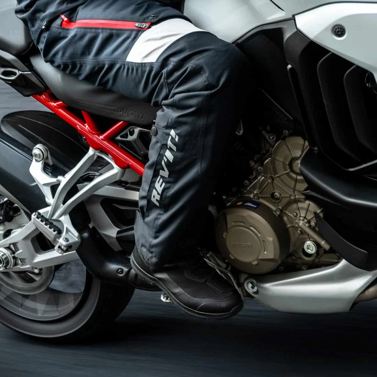 Rev It! Horizon 3 Trousers WP - Black - Image 4